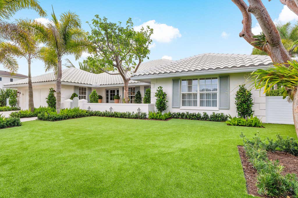 Photo of 369 S Maya Palm Drive, Boca Raton, FL 33432 (MLS # R11099211)