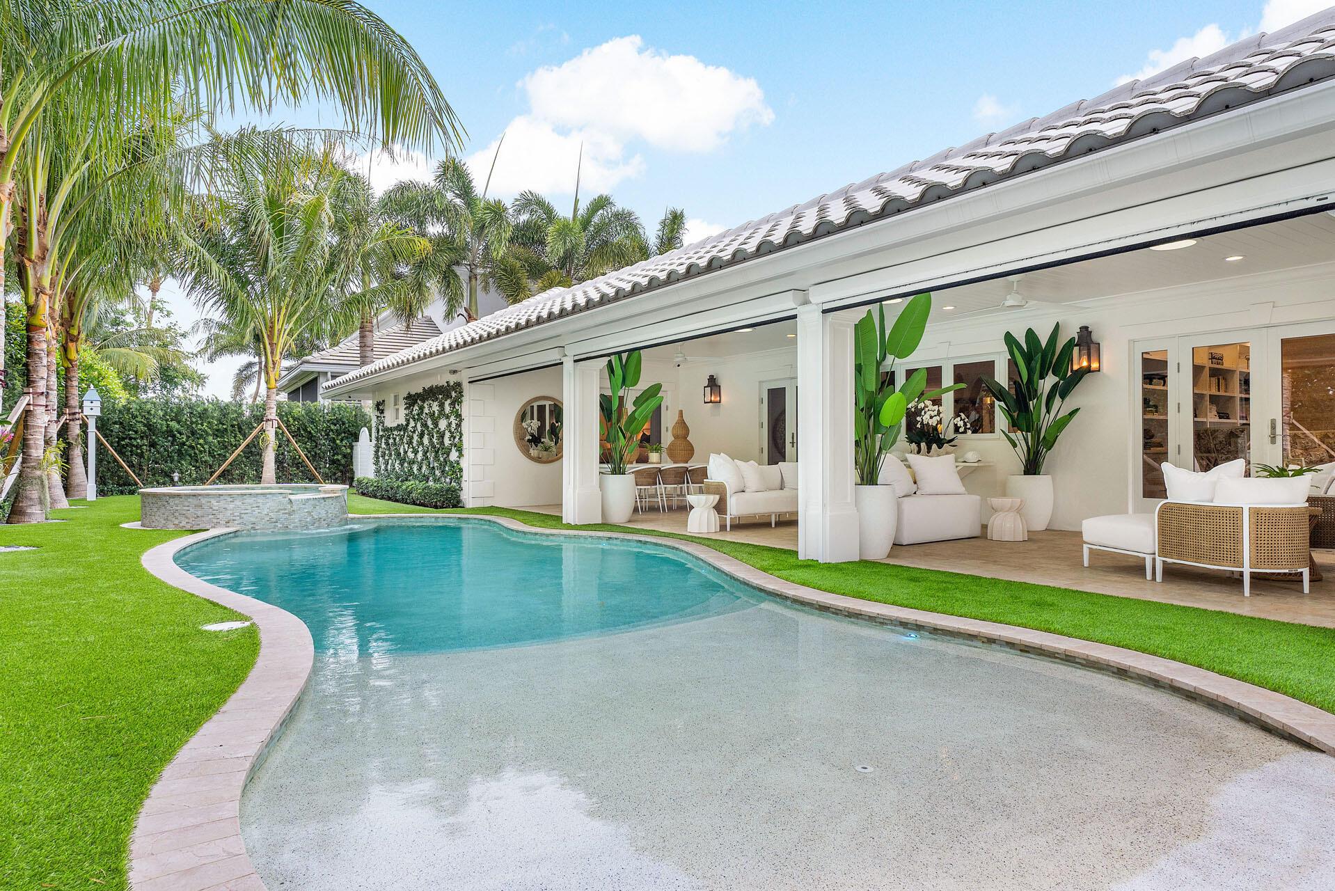 ROYAL PALM YACHT & COUNTR - Residential