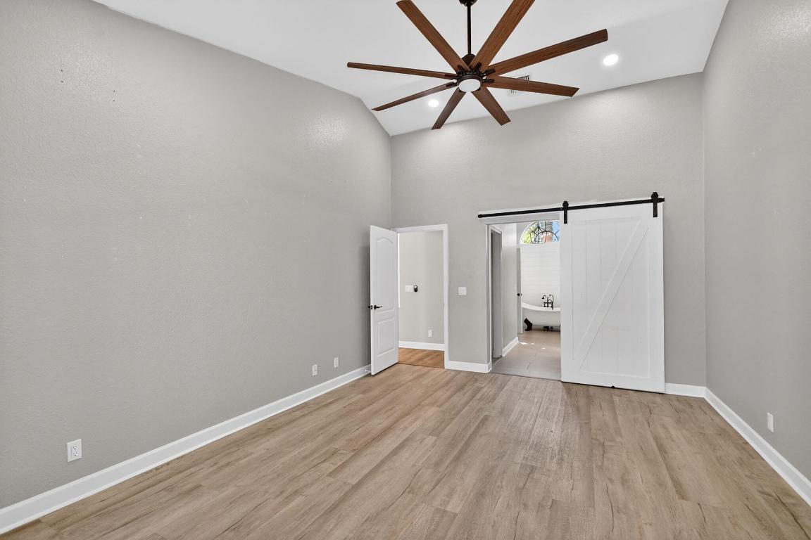 LEGEND LAKE ESTATES - Residential