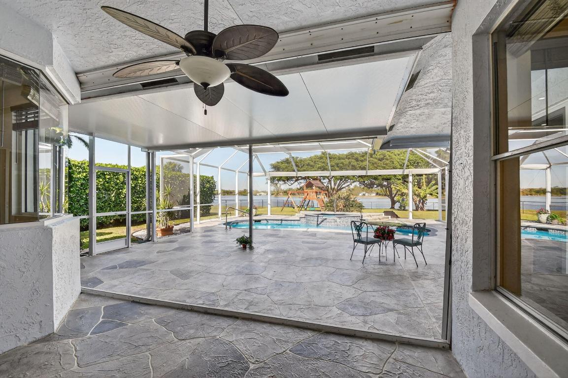 LEGEND LAKE ESTATES - Residential