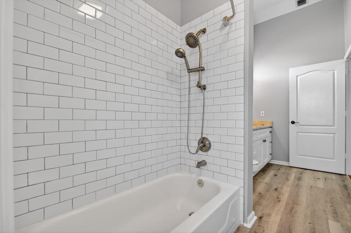 LEGEND LAKE ESTATES - Residential