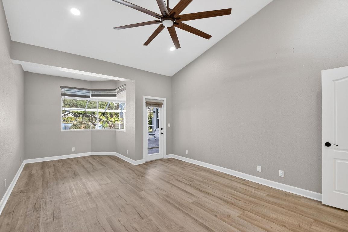 LEGEND LAKE ESTATES - Residential