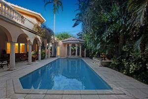 CAMELOT ON THE ATLANTIC - Residential