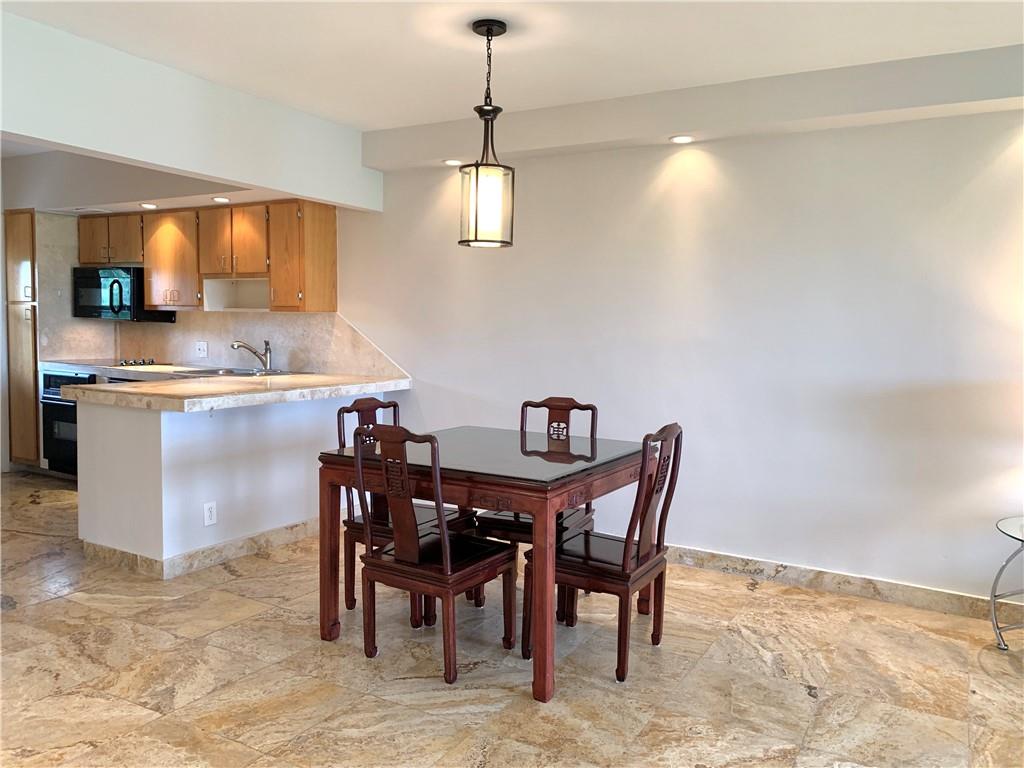 2950 N Palm Aire Dr 305