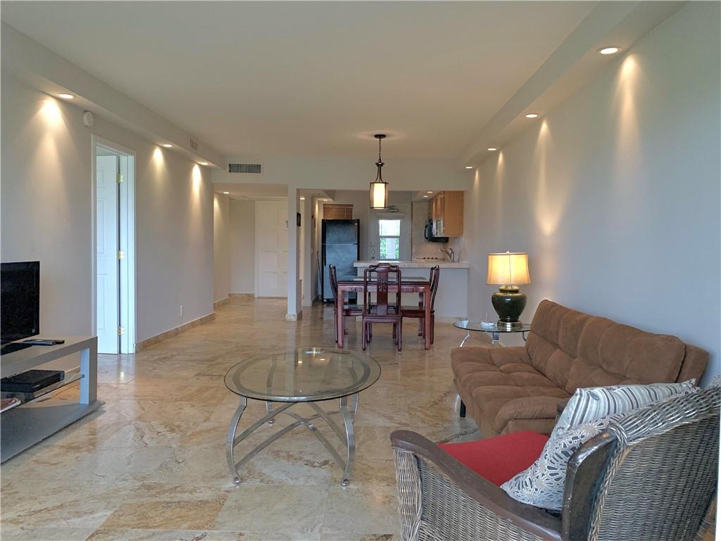 2950 N Palm Aire Dr 305