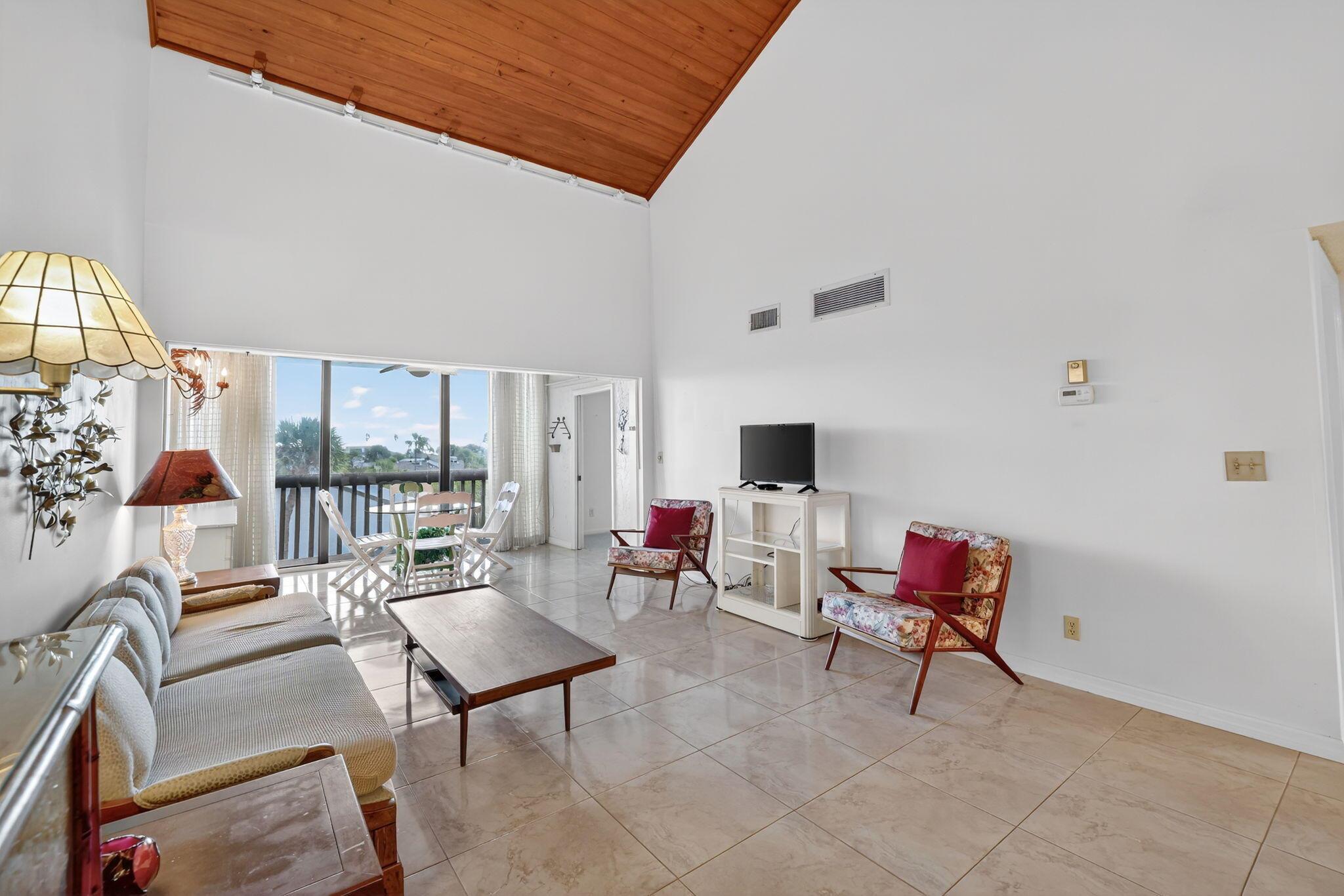 OCEAN VILLAGE - Residential