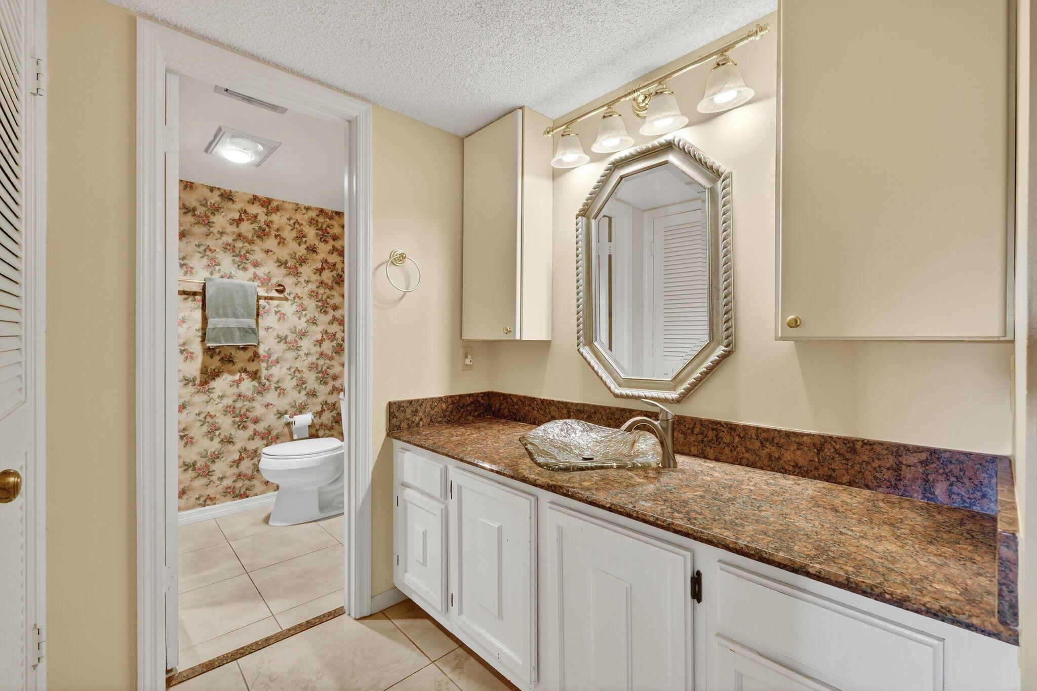 OCEAN VILLAGE - Residential