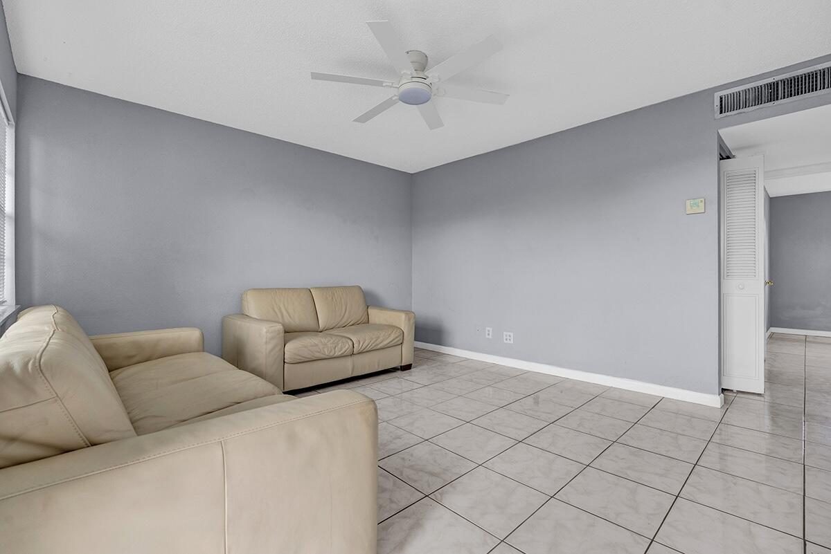 340 NW 19th Street 3080