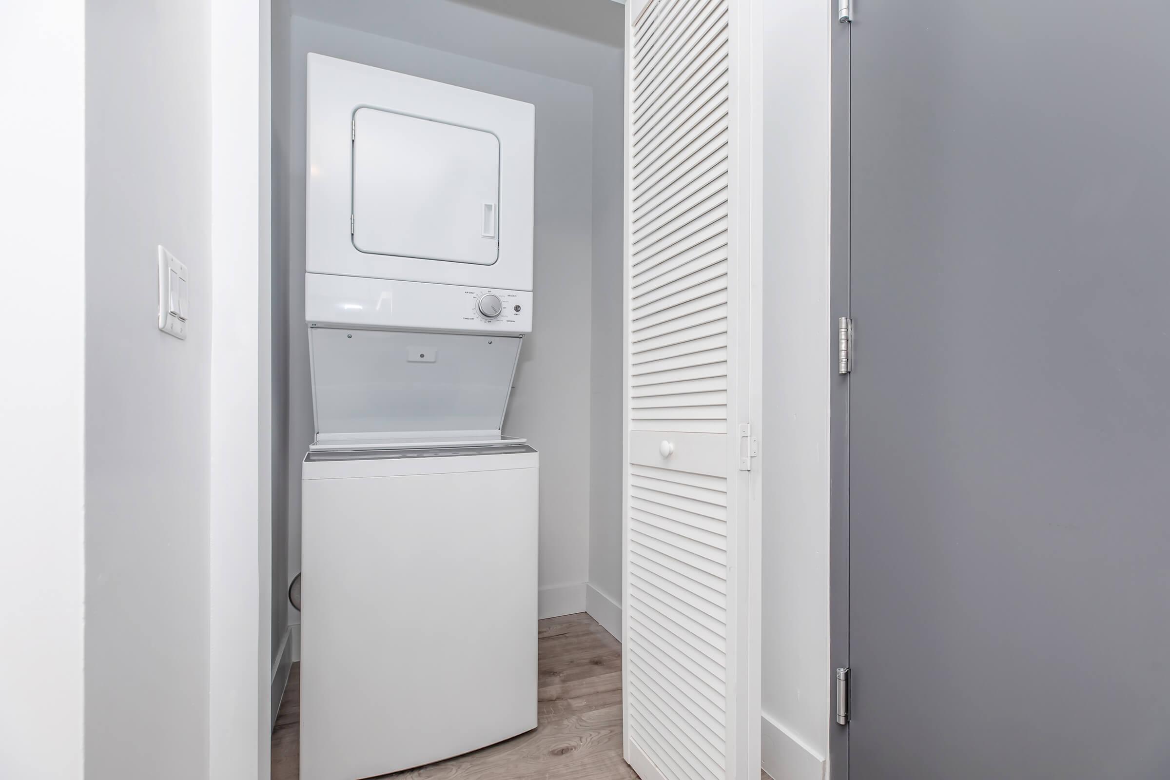 CITY OF MIAMI SOUTH - Residential Lease