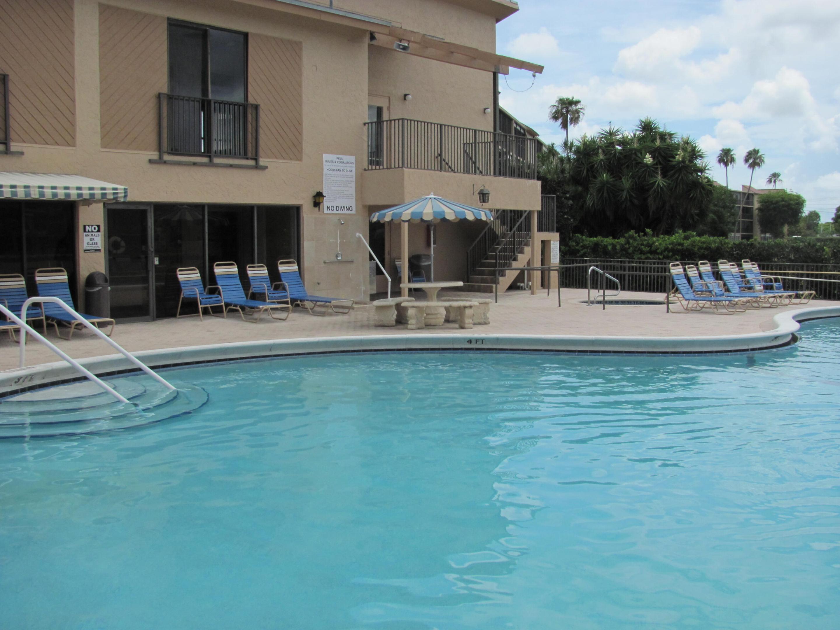 PALM LAKES CONDO - Residential
