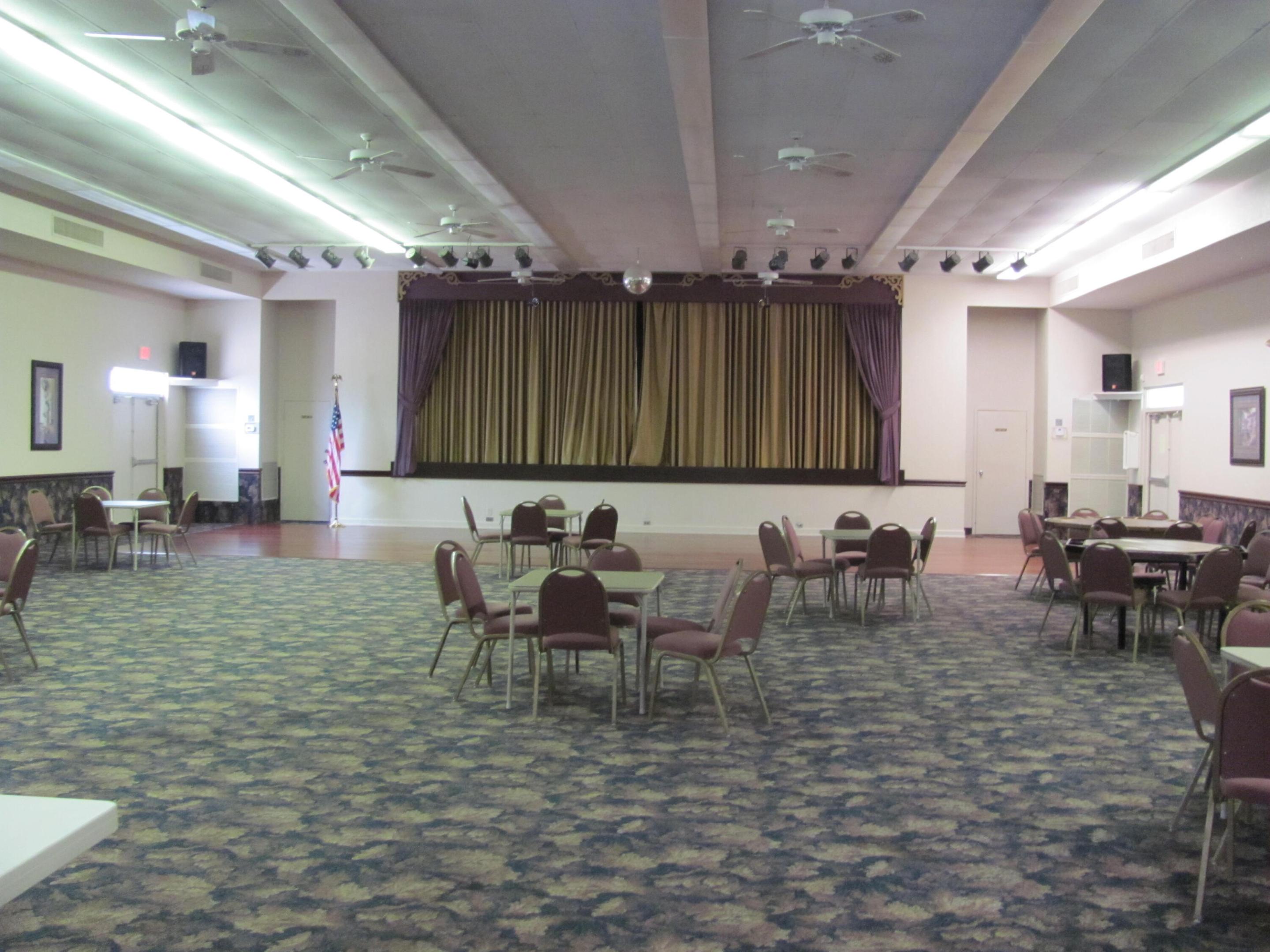 PALM LAKES CONDO - Residential