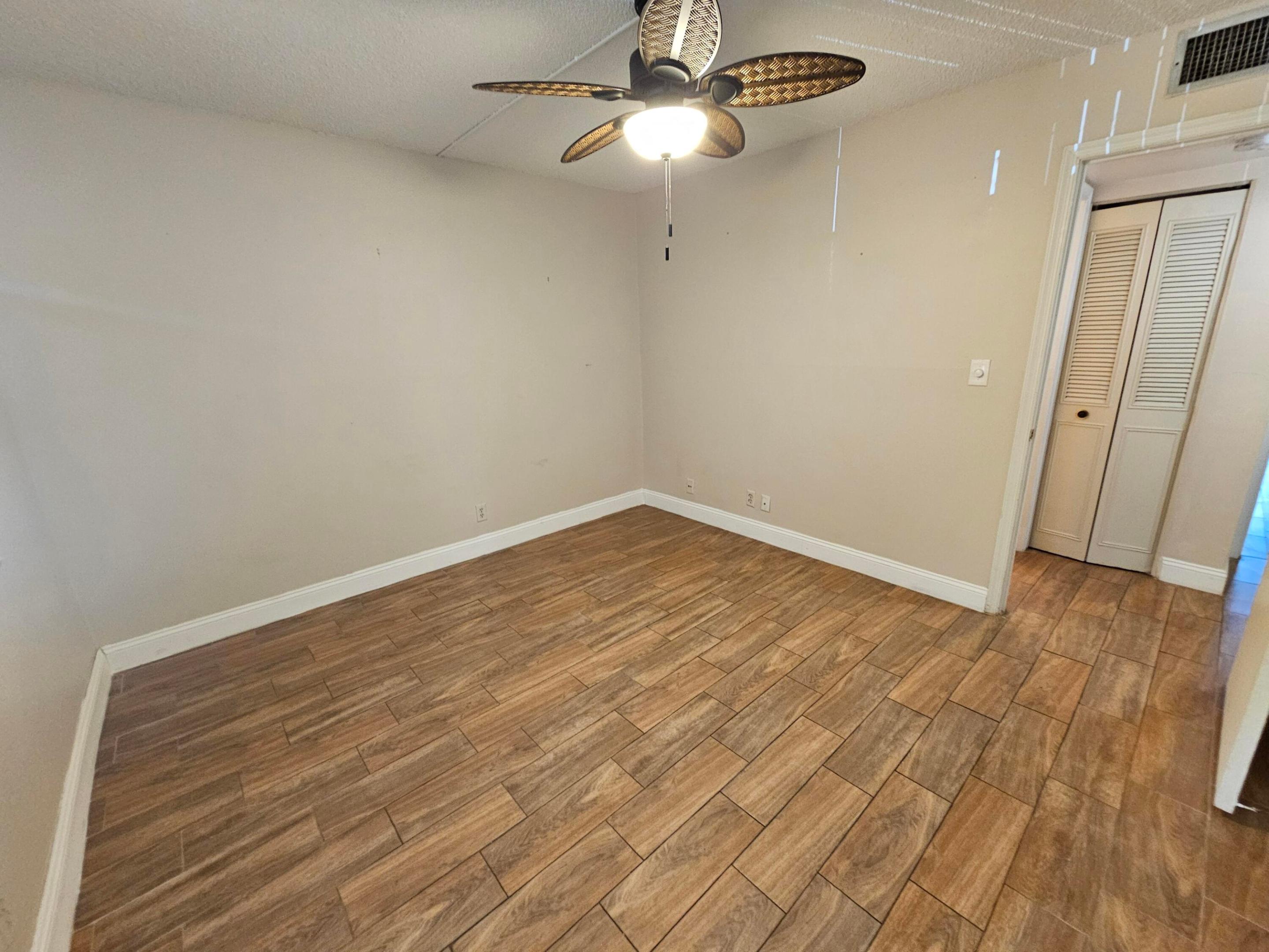 PALM LAKES CONDO - Residential
