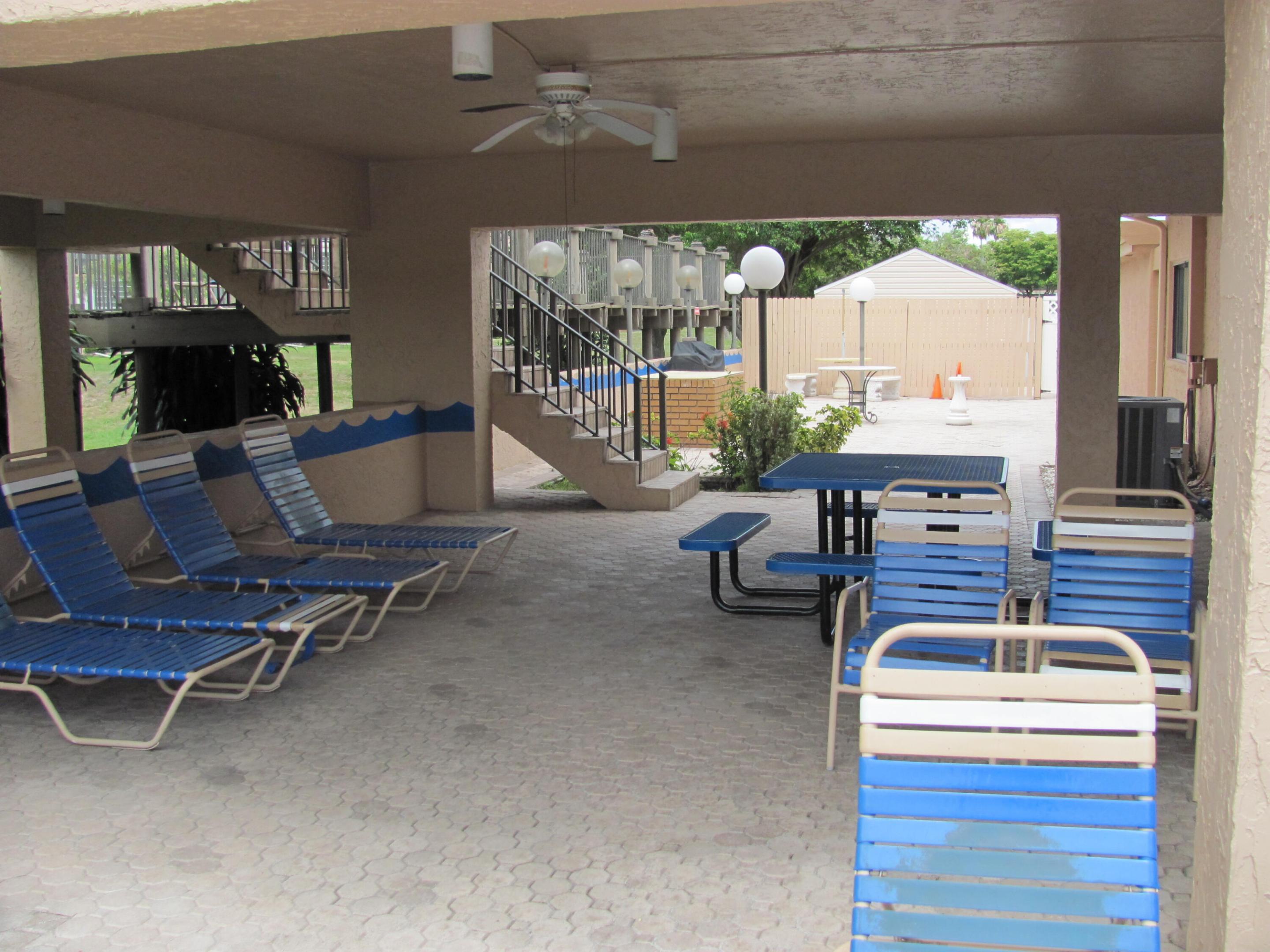 PALM LAKES CONDO - Residential