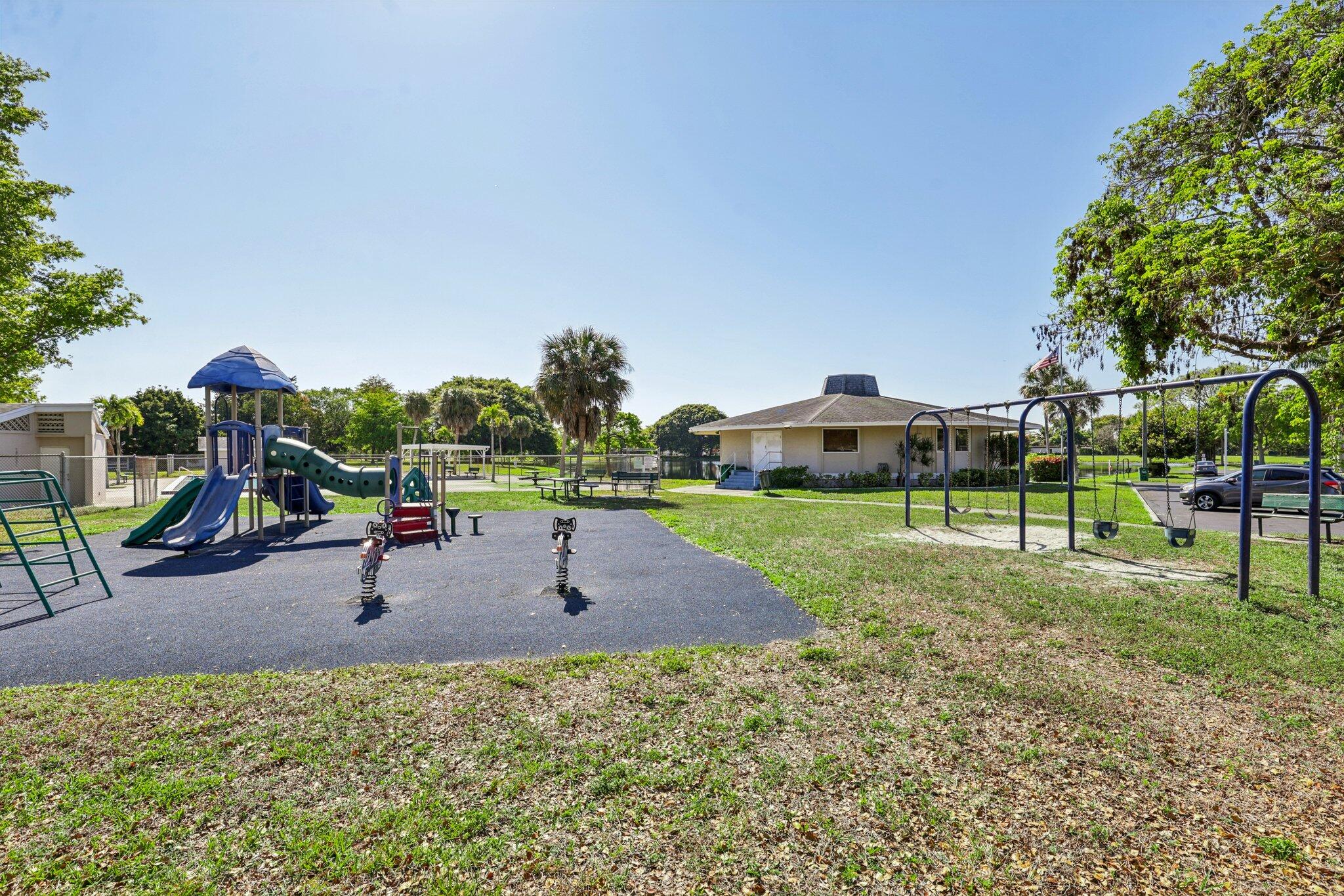 HEATHGATE 2ND ADD - Residential