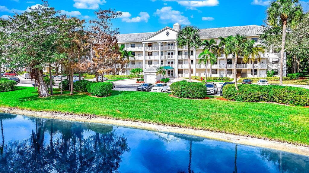 Photo of 6109 Balboa 302 Circle #302, Boca Raton, FL 33433 (MLS # R11106613)