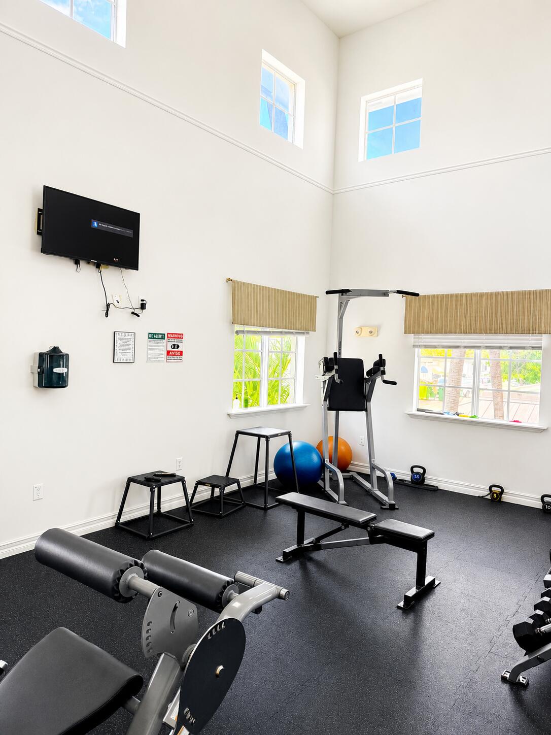 PINEAPPLE GROVE VILLAGE CONDO - Residential