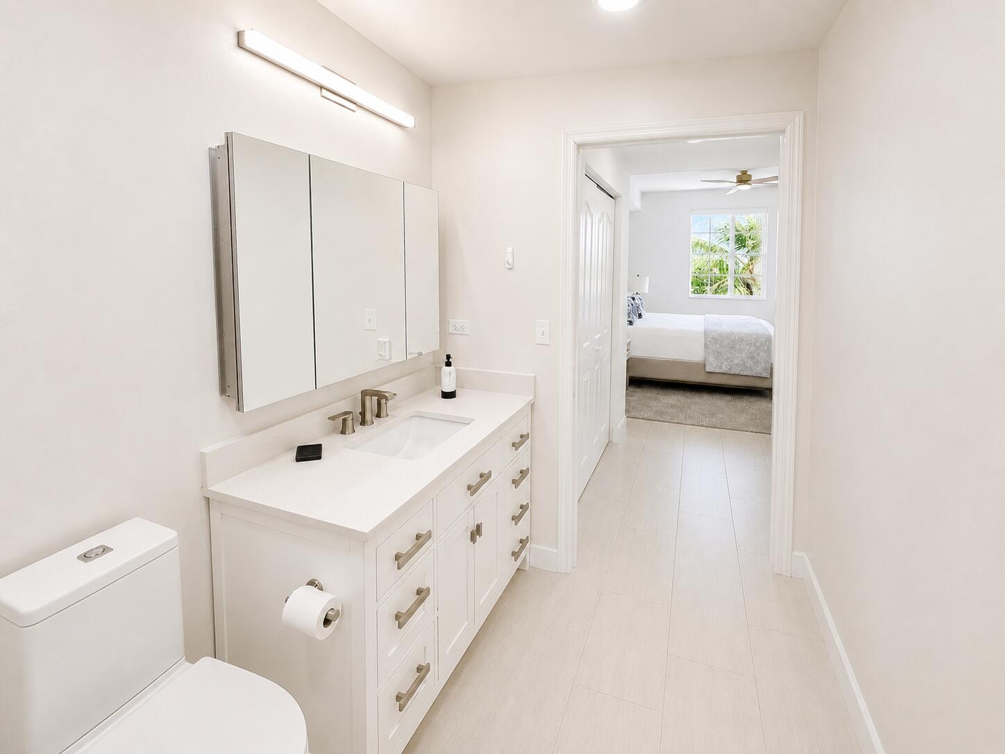 PINEAPPLE GROVE VILLAGE CONDO - Residential