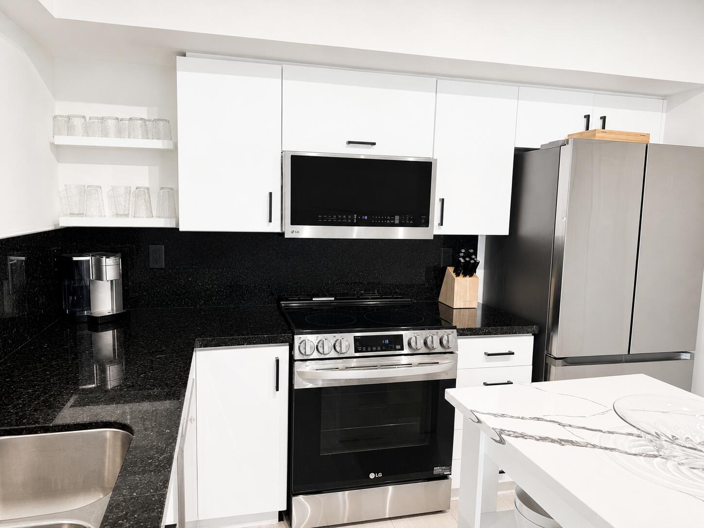 PINEAPPLE GROVE VILLAGE CONDO - Residential