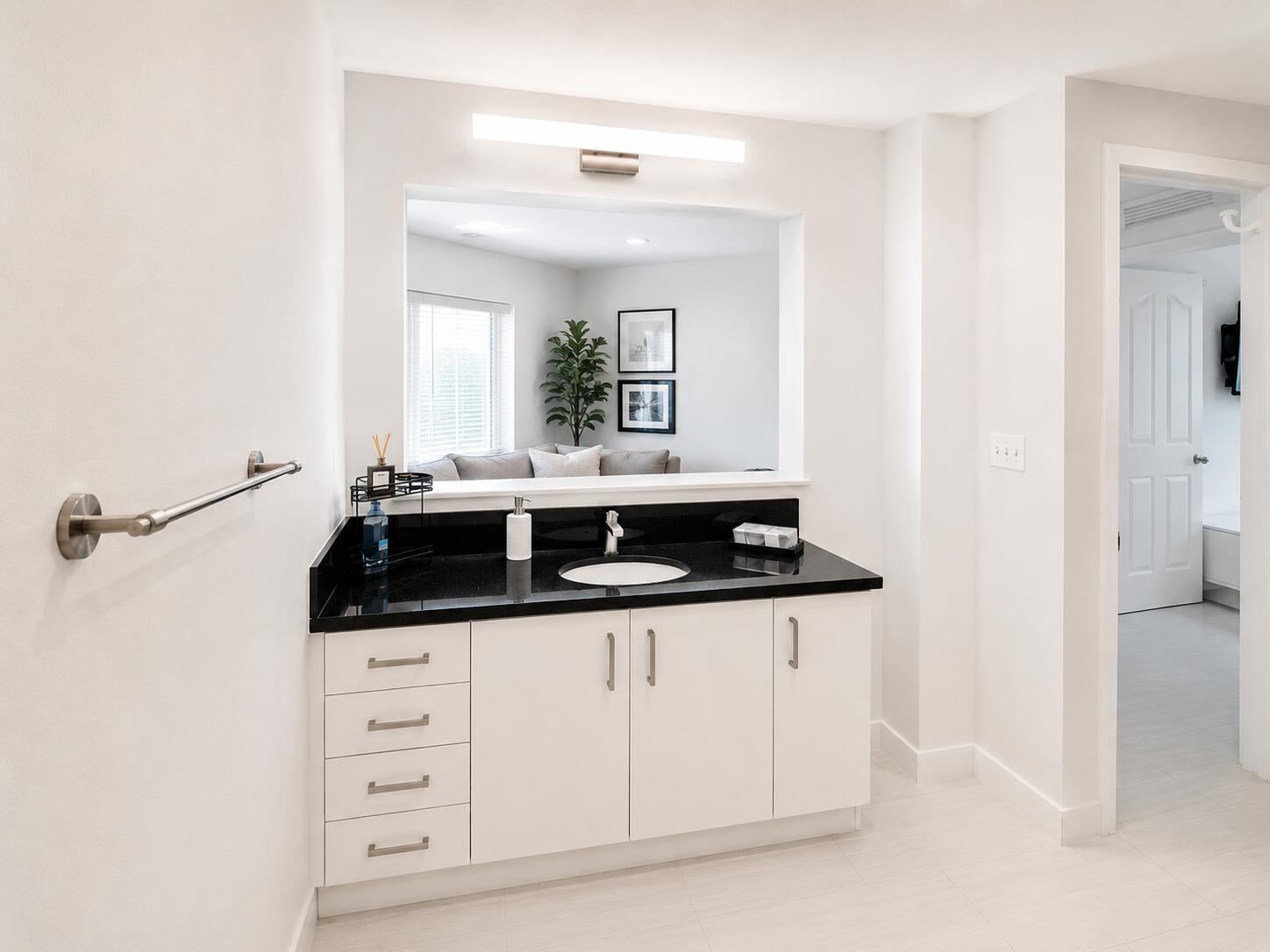 PINEAPPLE GROVE VILLAGE CONDO - Residential