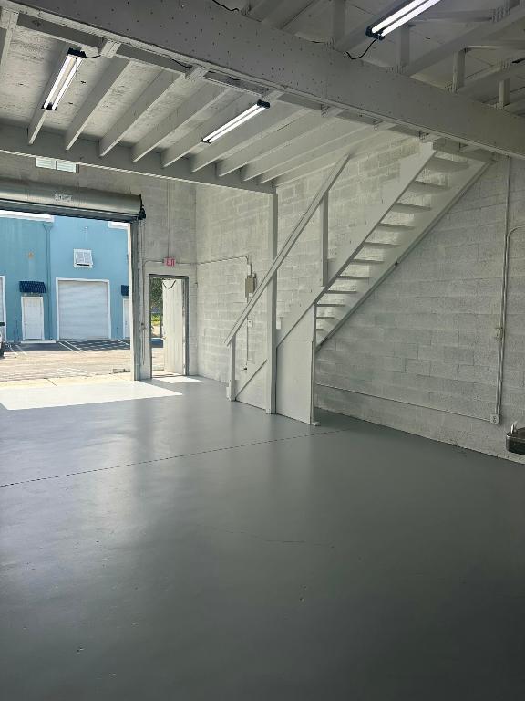 964 Service Street 25