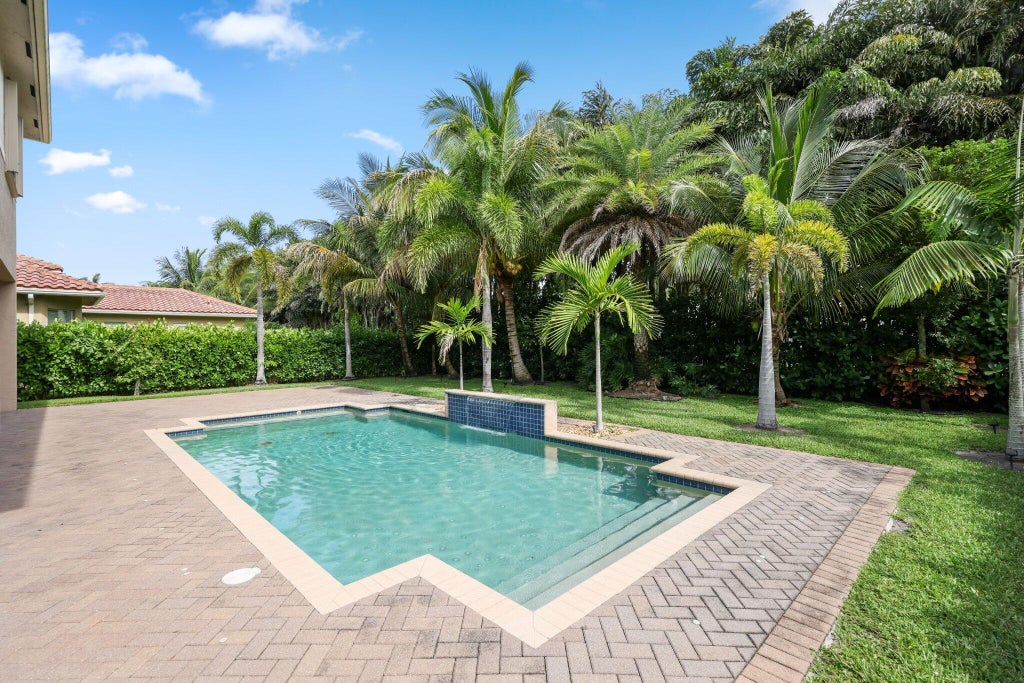 Photo of 8187 Mariano Falls Lane, Boynton Beach, FL 33473 (MLS # R11110579)