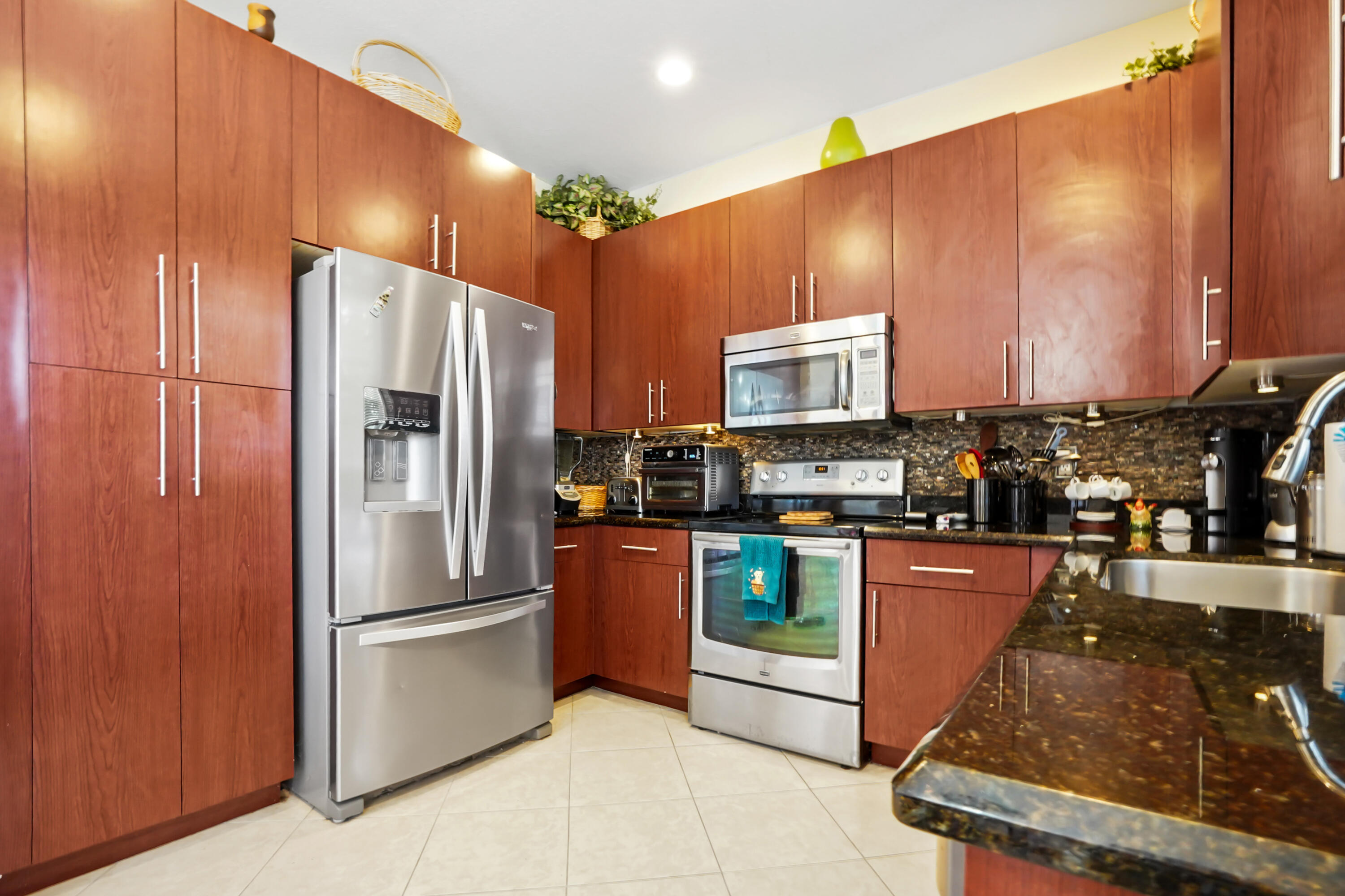 NAUTICA ISLES - Residential