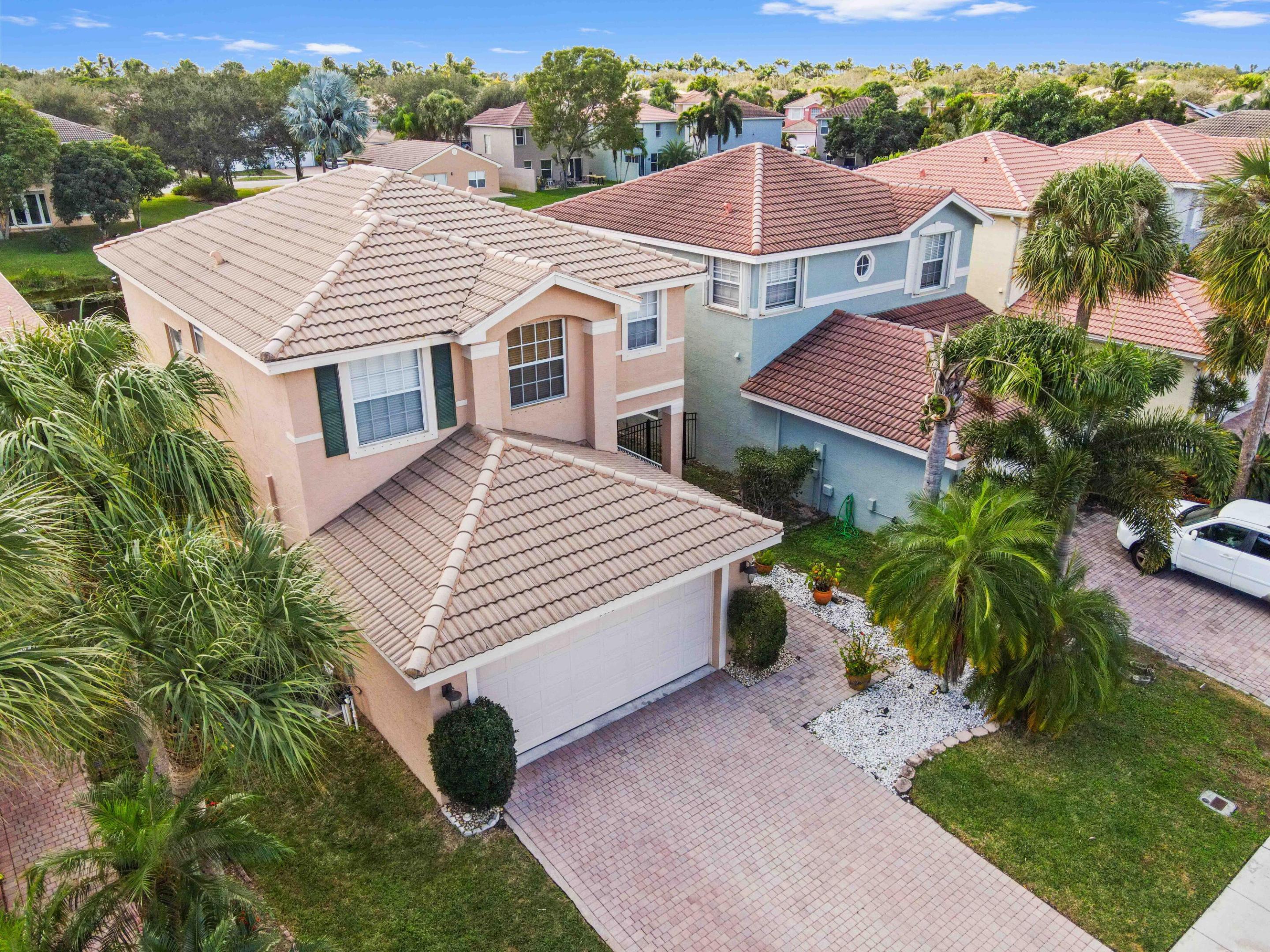 NAUTICA ISLES - Residential