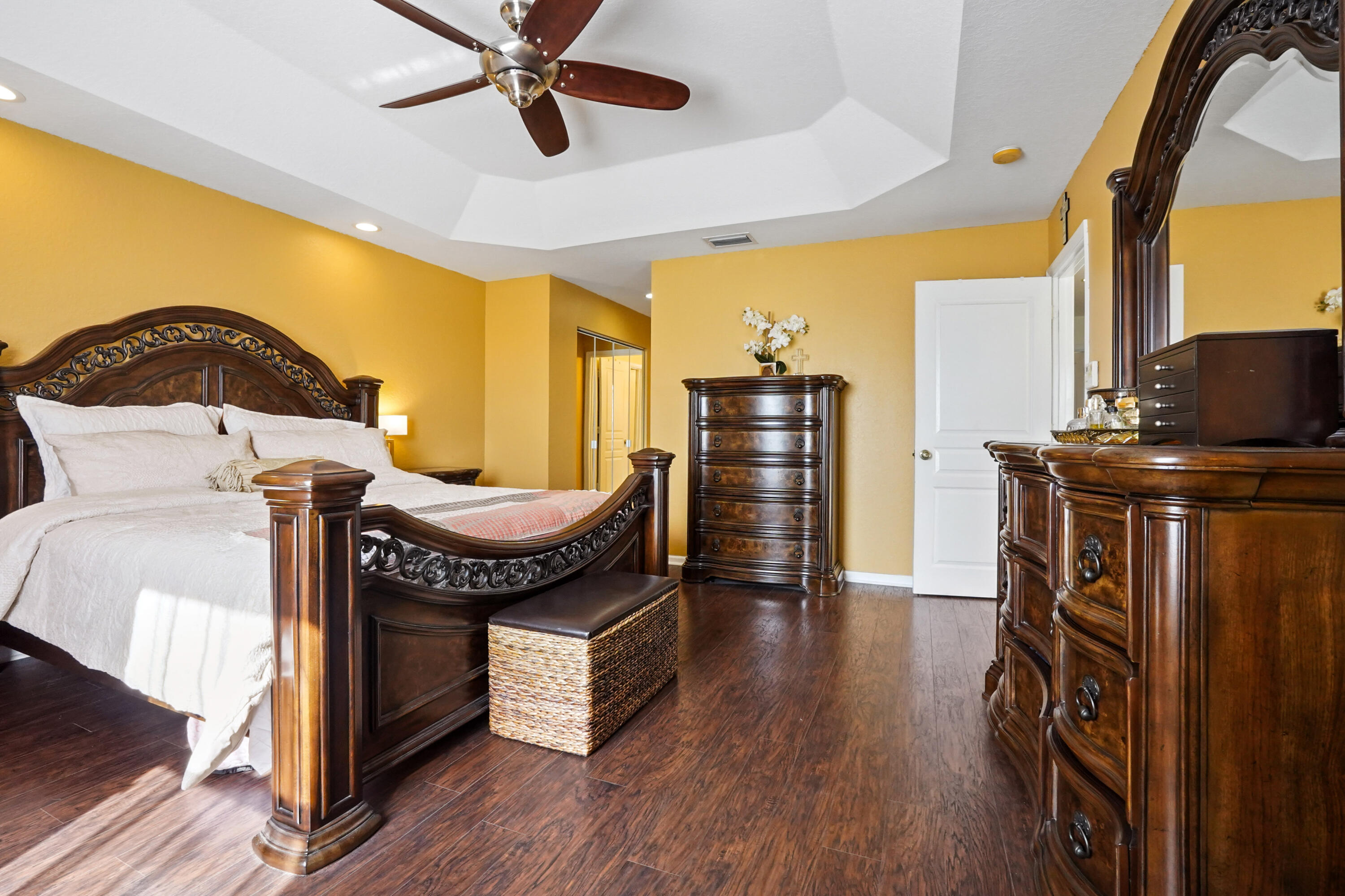 NAUTICA ISLES - Residential