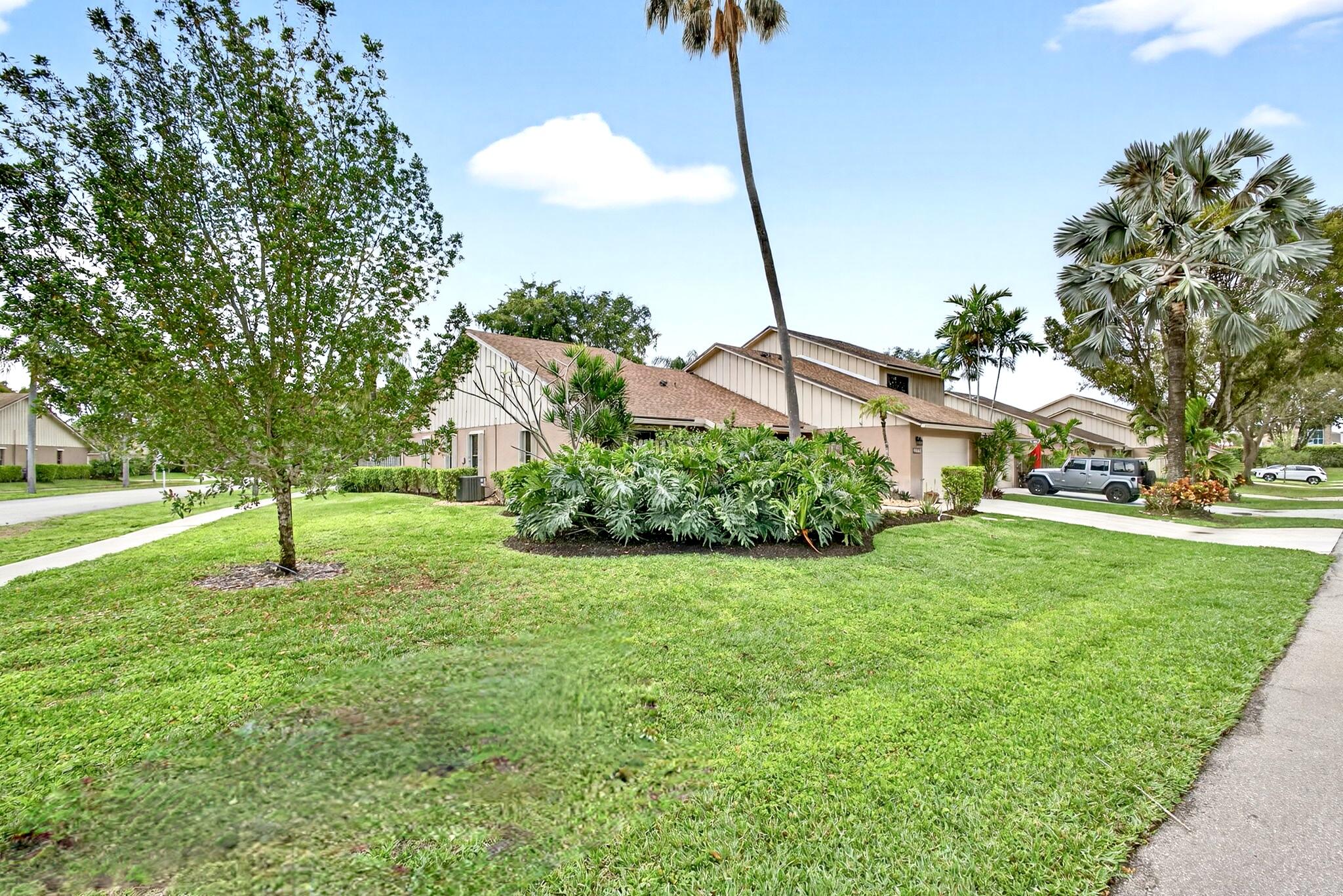 PARK PLACE OF WELLINGTON - Residential