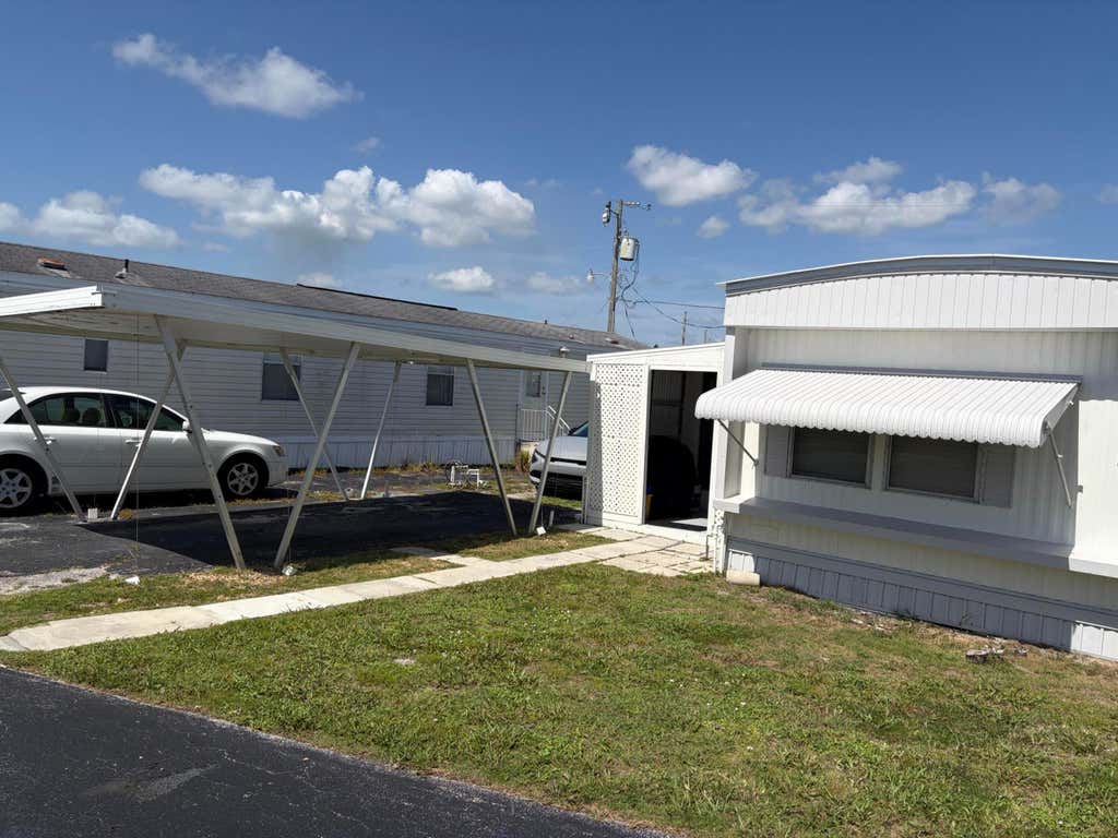 Photo of 11055 SE Federal Highway #19, Hobe Sound, FL 33455 (MLS # B26065784)