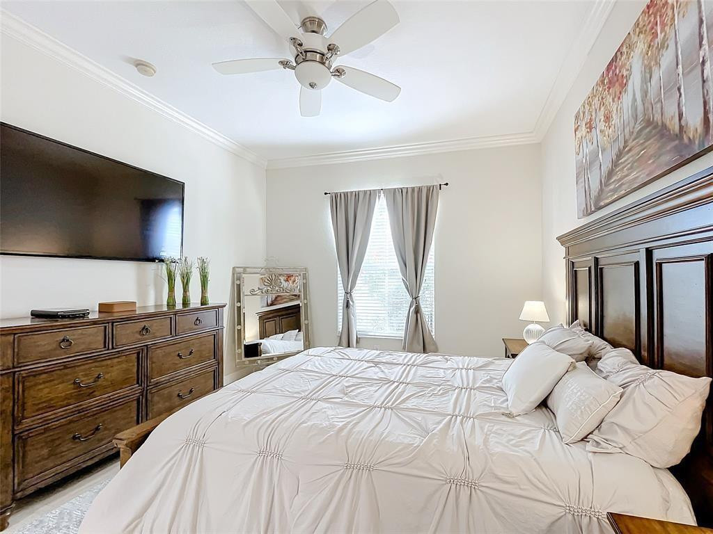 PALOMA LAKES - Residential