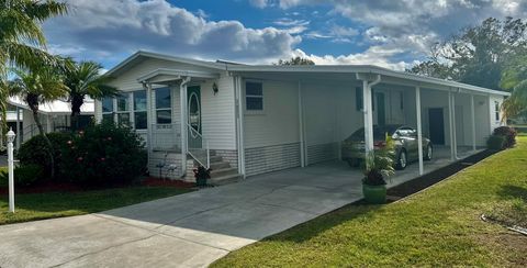 A home in Okeechobee