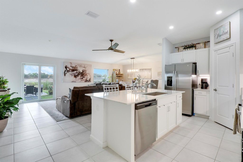 Photo of 747 Worlington Lane, Fort Pierce, FL 34947 (MLS # R10970381)