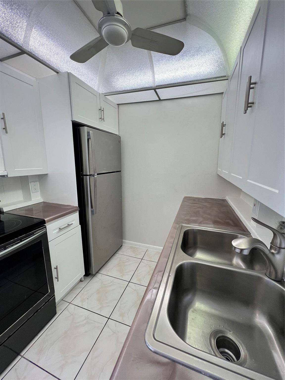 NEWPORT H CONDO - Residential