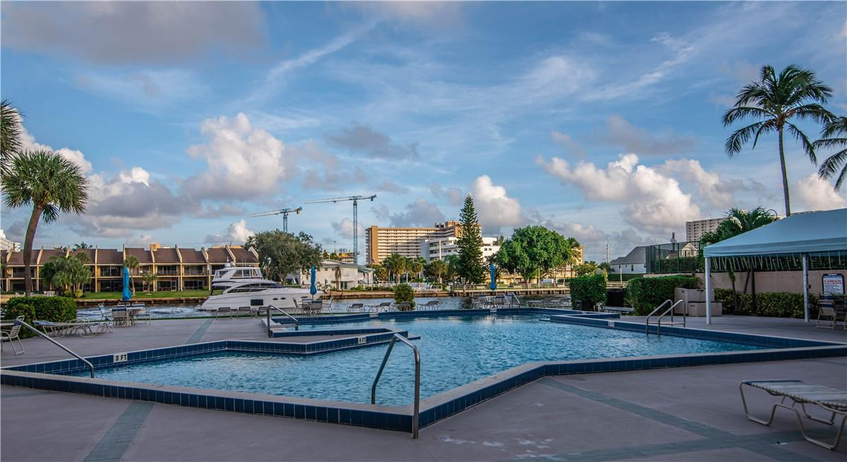 Voyager - Residential