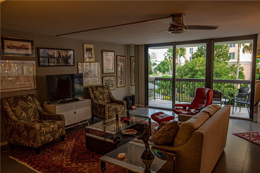 Voyager - Residential