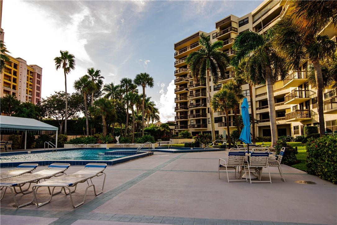 Voyager - Residential