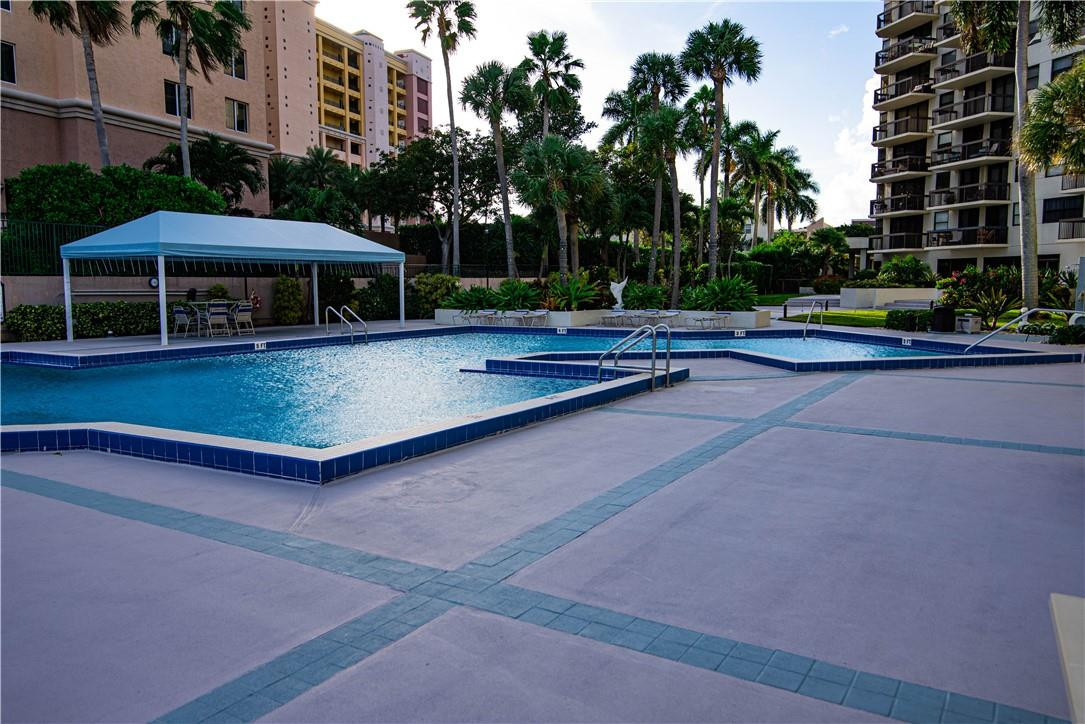 Voyager - Residential