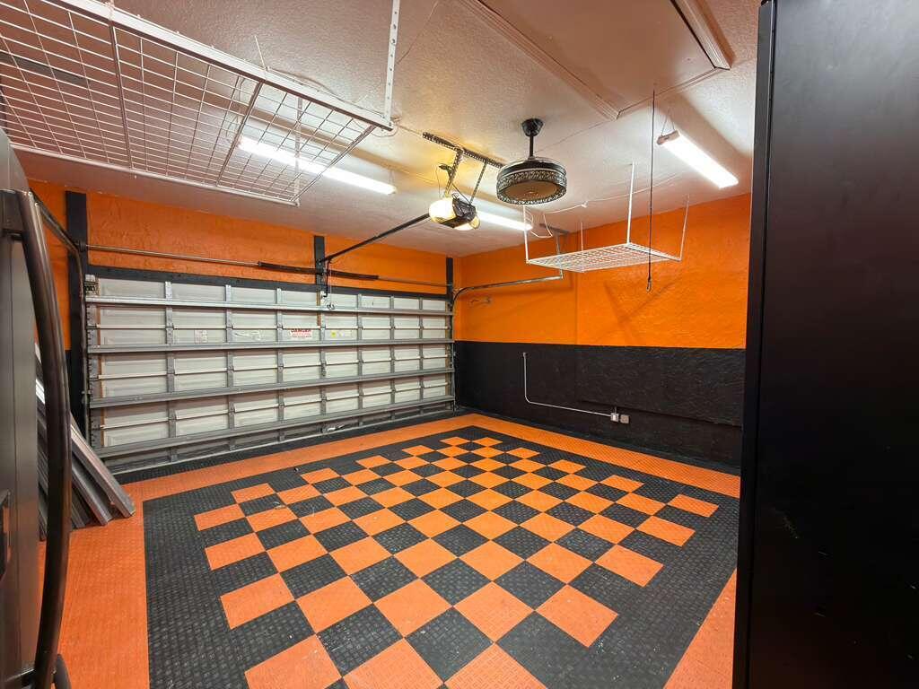 OLYMPIA & YORK RESIDENTIAL PLAT - Residential