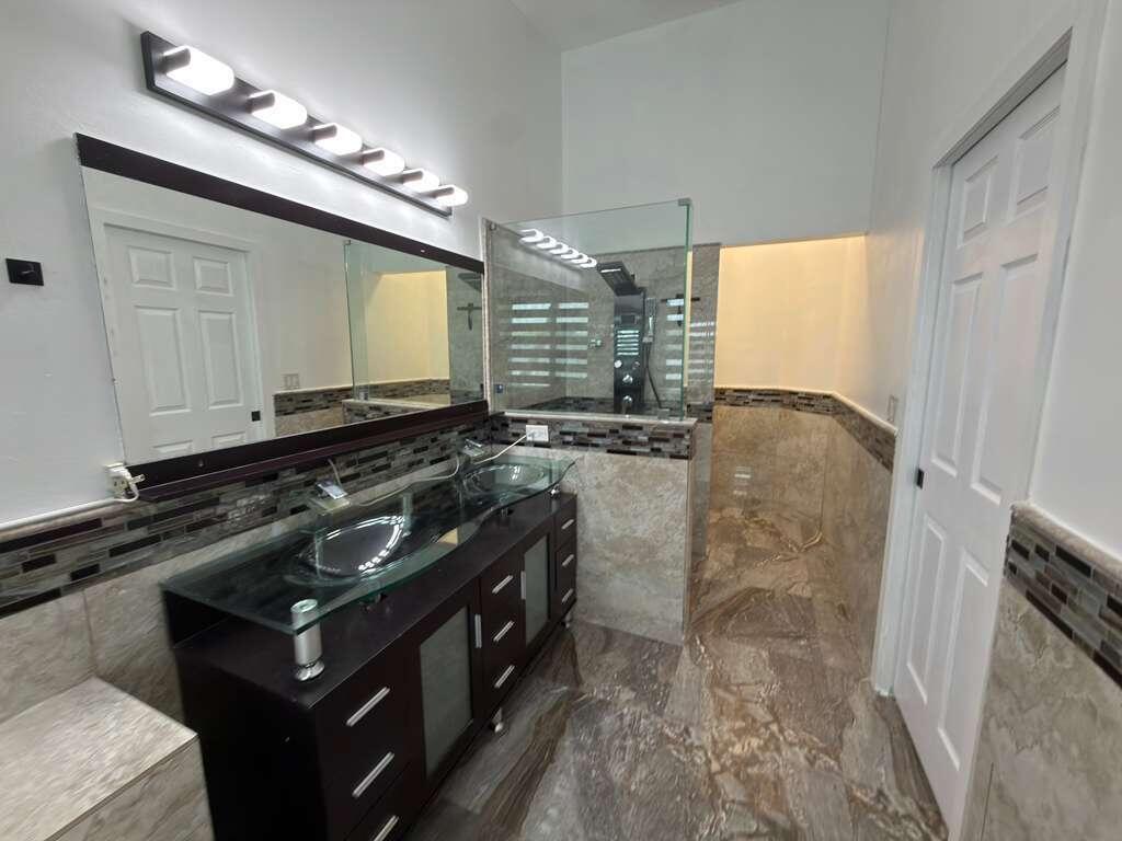 OLYMPIA & YORK RESIDENTIAL PLAT - Residential