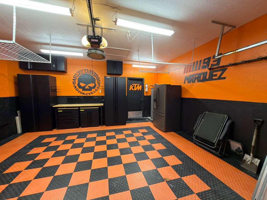 OLYMPIA & YORK RESIDENTIAL PLAT - Residential