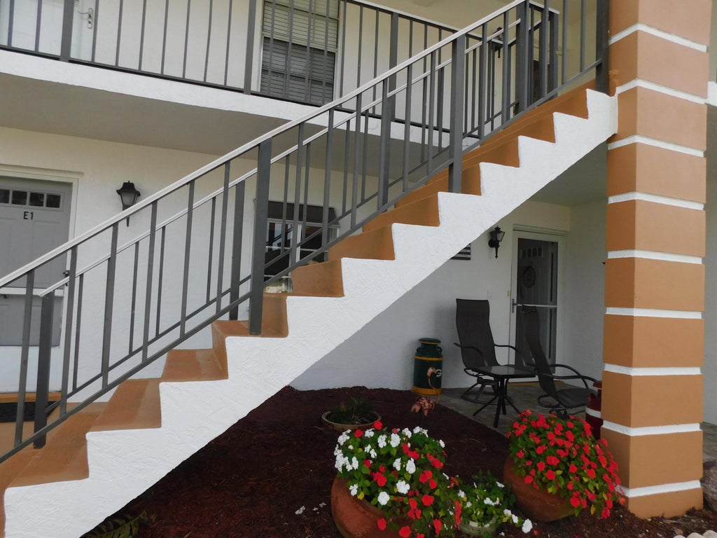 Photo of 1219 S Lakes End Drive #D-2, Fort Pierce, FL 34982 (MLS # R10953397)