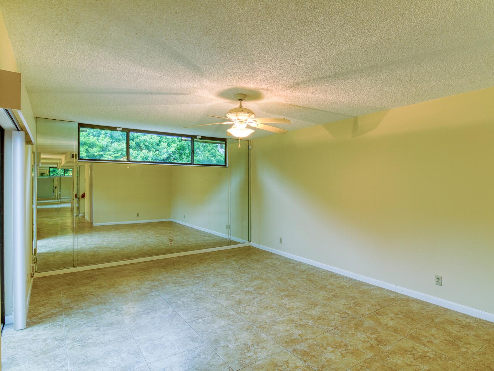 23078 Oxford Place Apt D