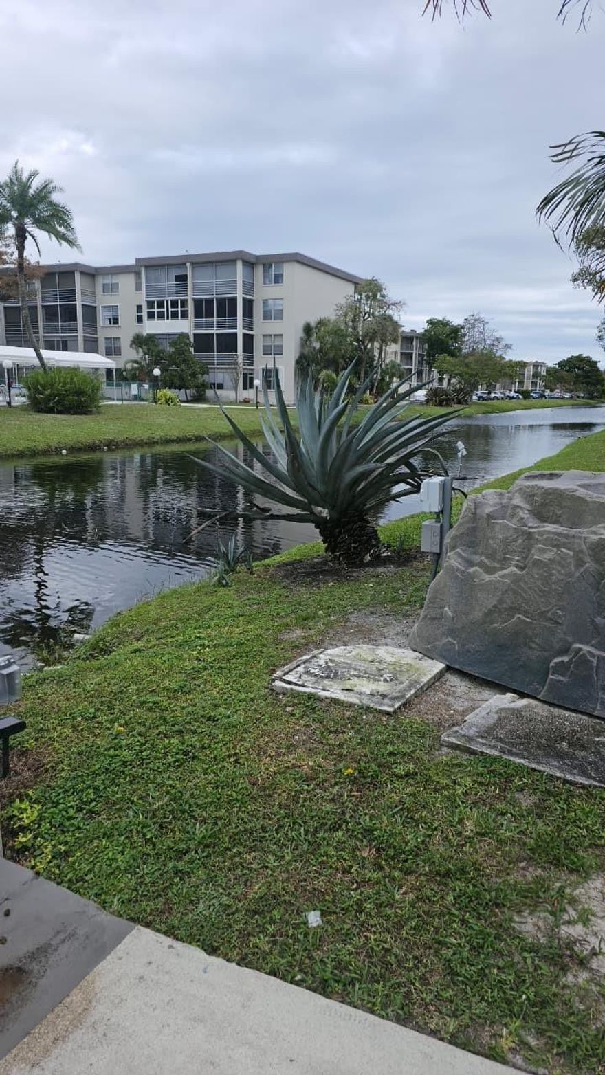 This Well maintained Condo has tiled floors and is available now . Laundry Facilities on the premises . Owner is looking at all offers . Offers to have proof of funds or Du Approval for financed offers