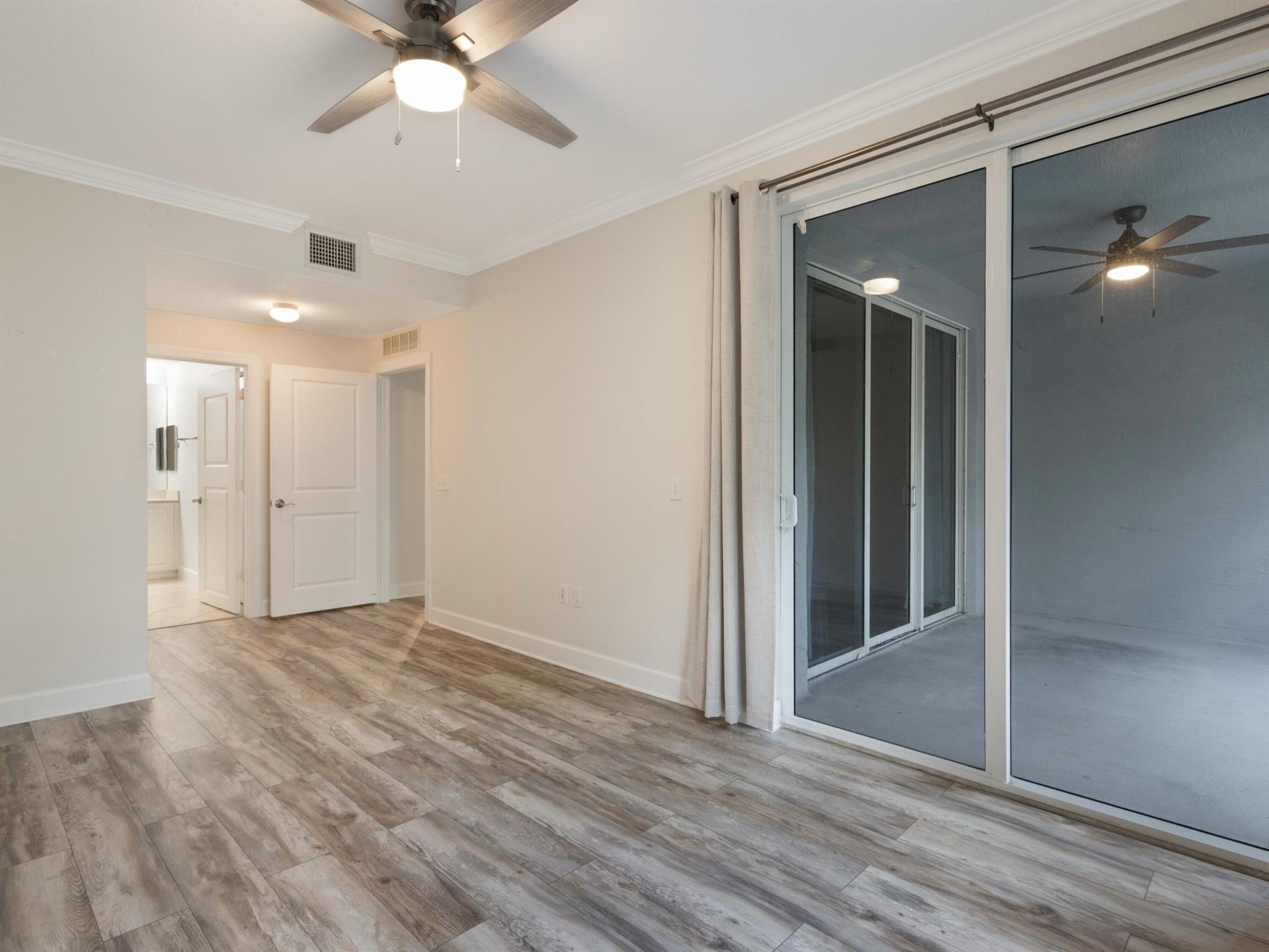 VIZCAYA LAKES CONDO - Residential