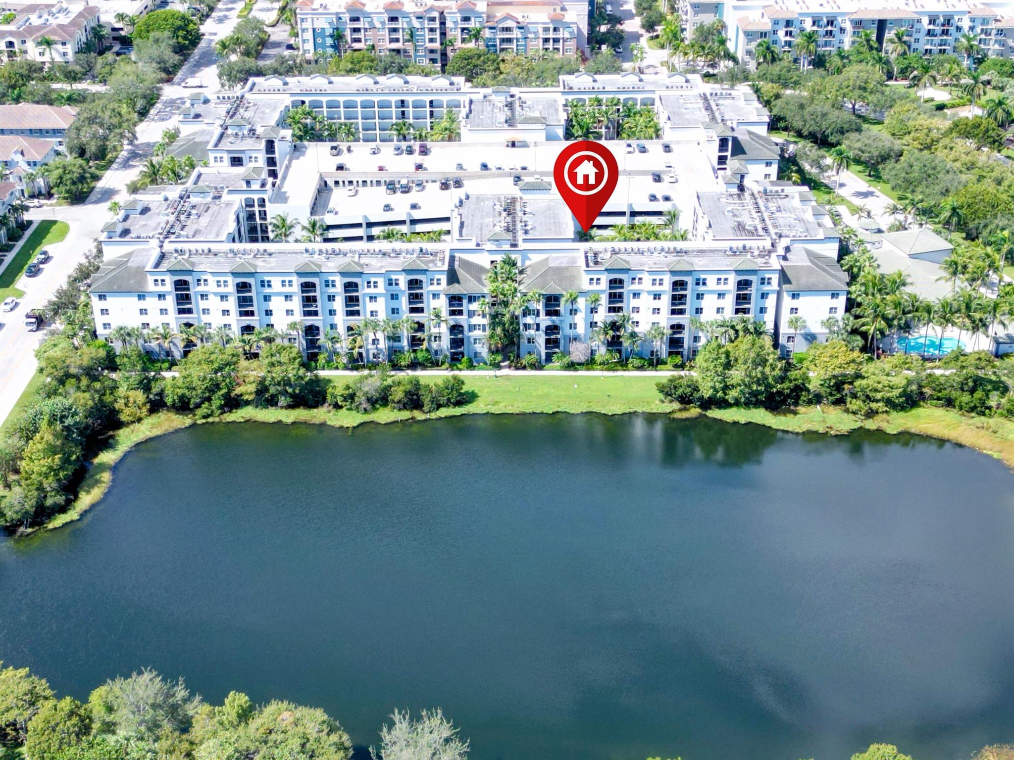 VIZCAYA LAKES CONDO - Residential