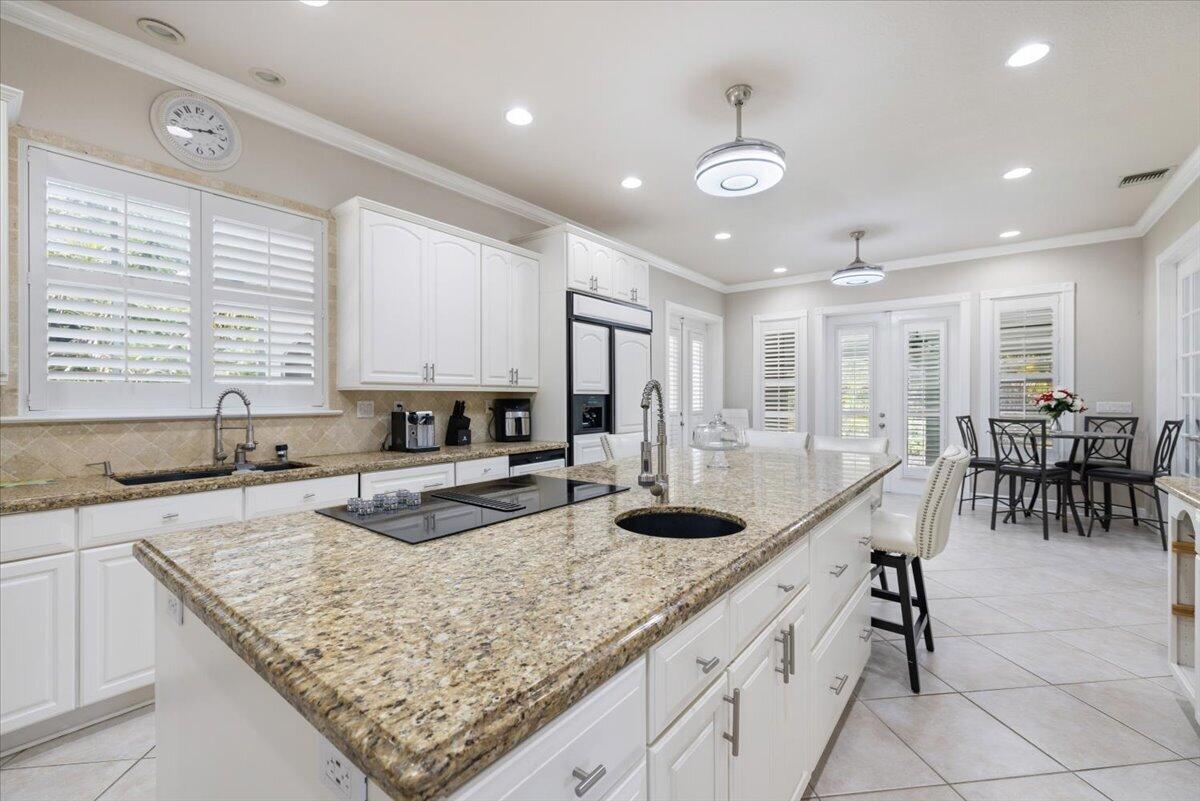 WINDING CREEK - Residential