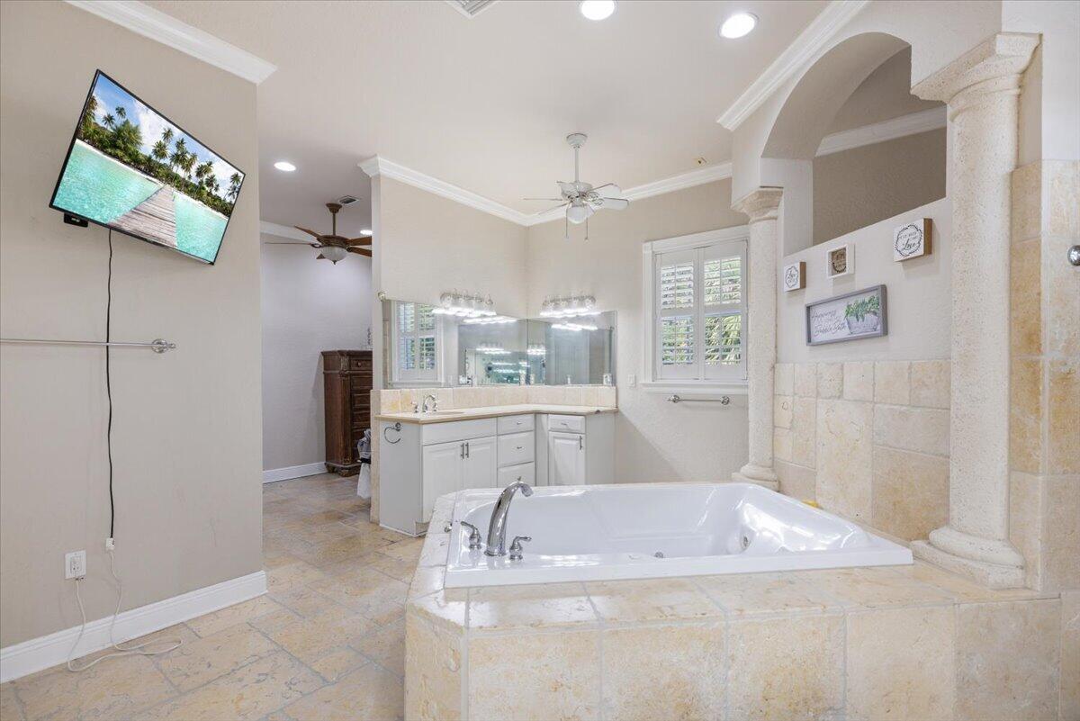 WINDING CREEK - Residential