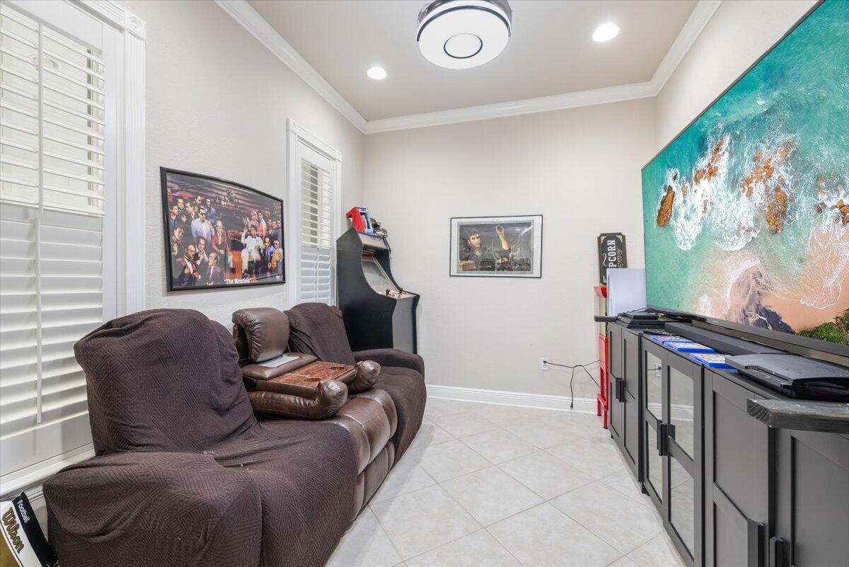 WINDING CREEK - Residential