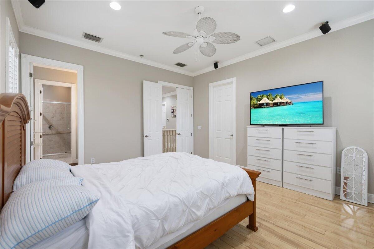 WINDING CREEK - Residential